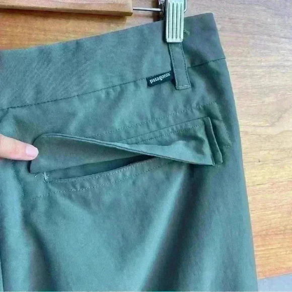 Patagonia Women’s Hiking Pants, Size 12 - Picture 10 of 10